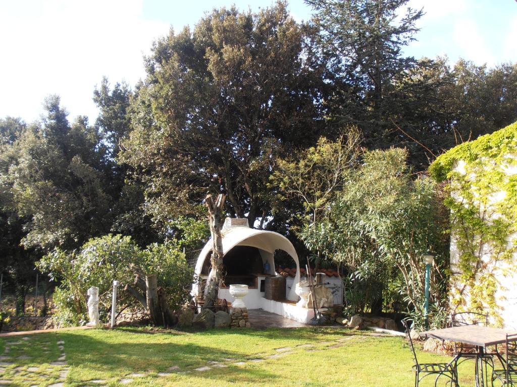 Pensjonat Casa Alianda Telti Zewnętrze zdjęcie