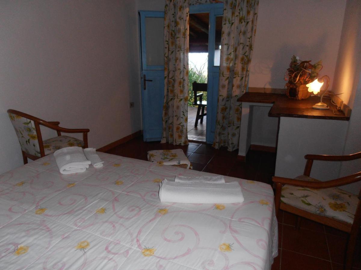 Pensjonat Casa Alianda Telti Pokój zdjęcie